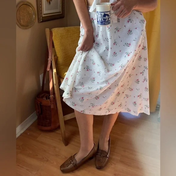 Vintage White Hand Sewn Floral Eyelet Midi with Pockets XS - Picture 14 of 14